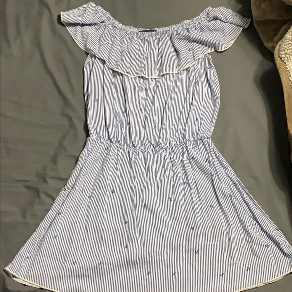 Adorable Versatile Nautical Top with anchors -L/XL